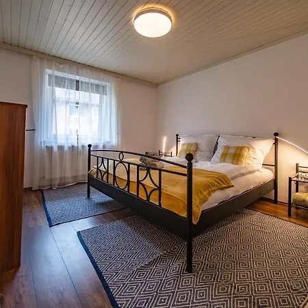 아파트 Erzhaus 아이제네즈